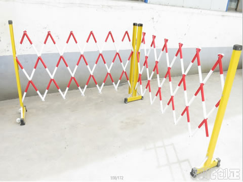 轉(zhuǎn)角式絕緣伸縮圍欄(管式)